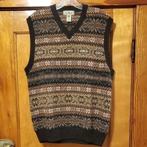 Vintage L.L. Bean Men's Multicolor V-Neck Sweater Vest